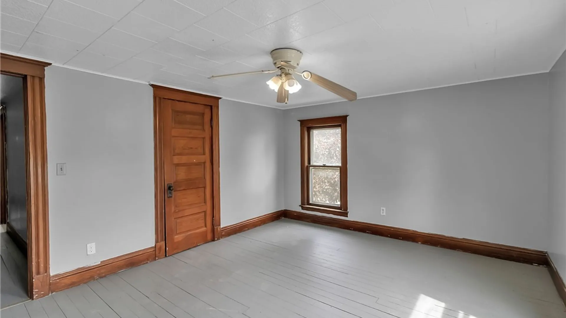 Property at 39-41 Manhattan Avenue, Batavia City, NY 14020 28