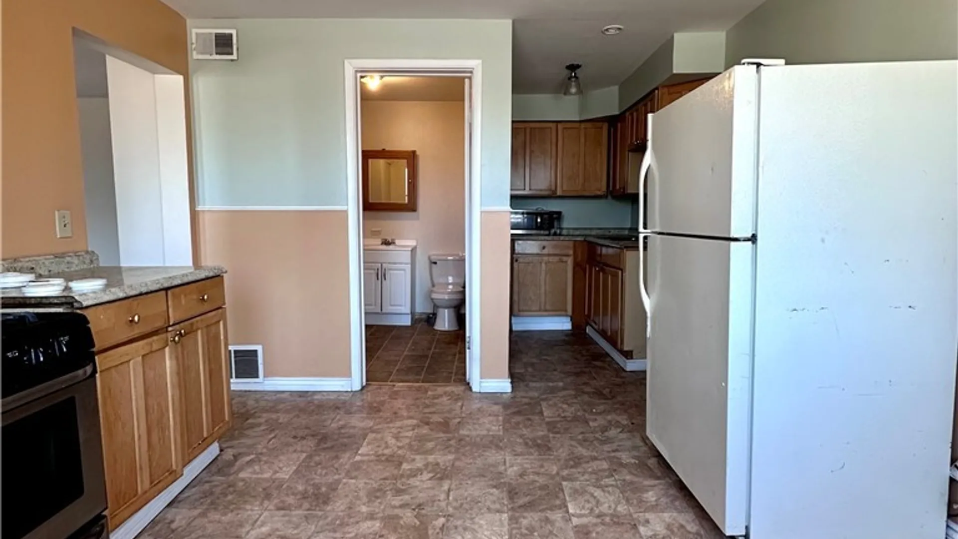 Property at 160 W Ferry, Buffalo, NY 14213 7