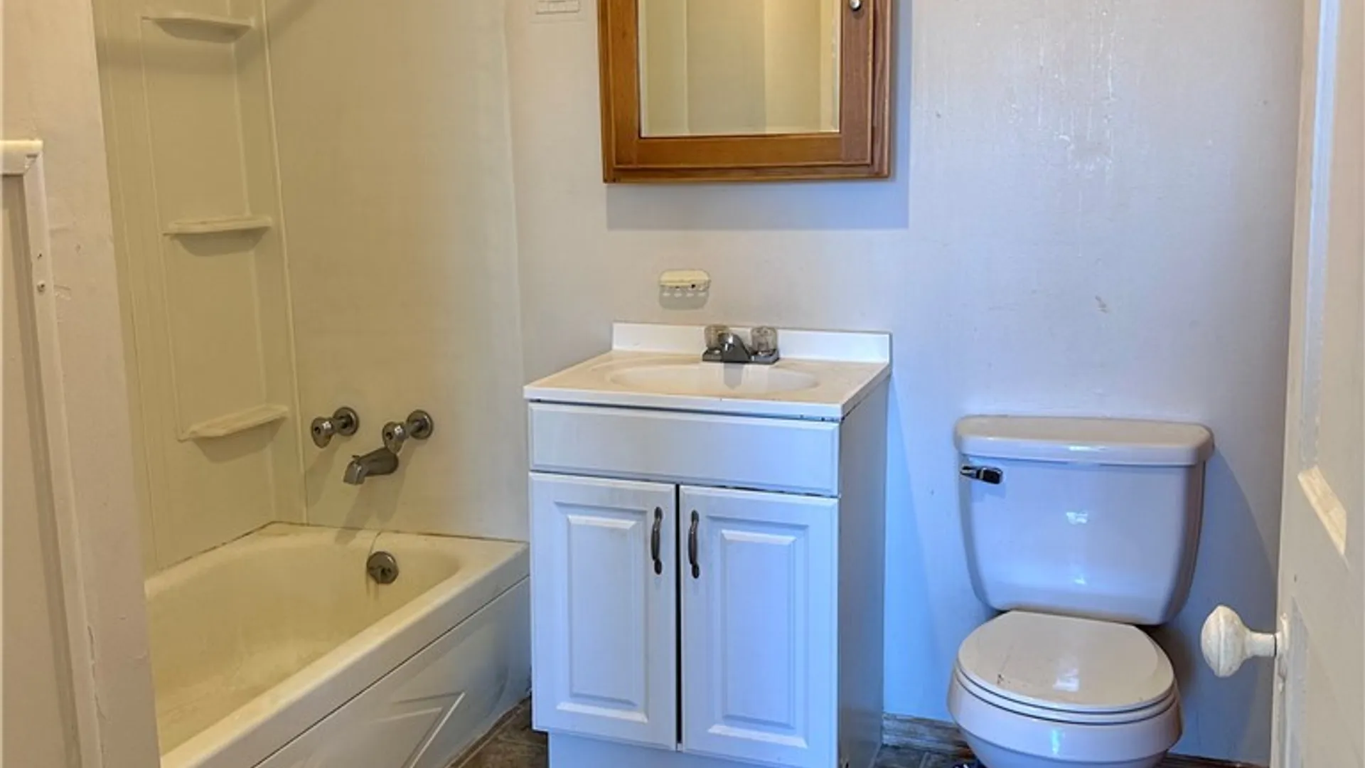 Property at 160 W Ferry, Buffalo, NY 14213 9