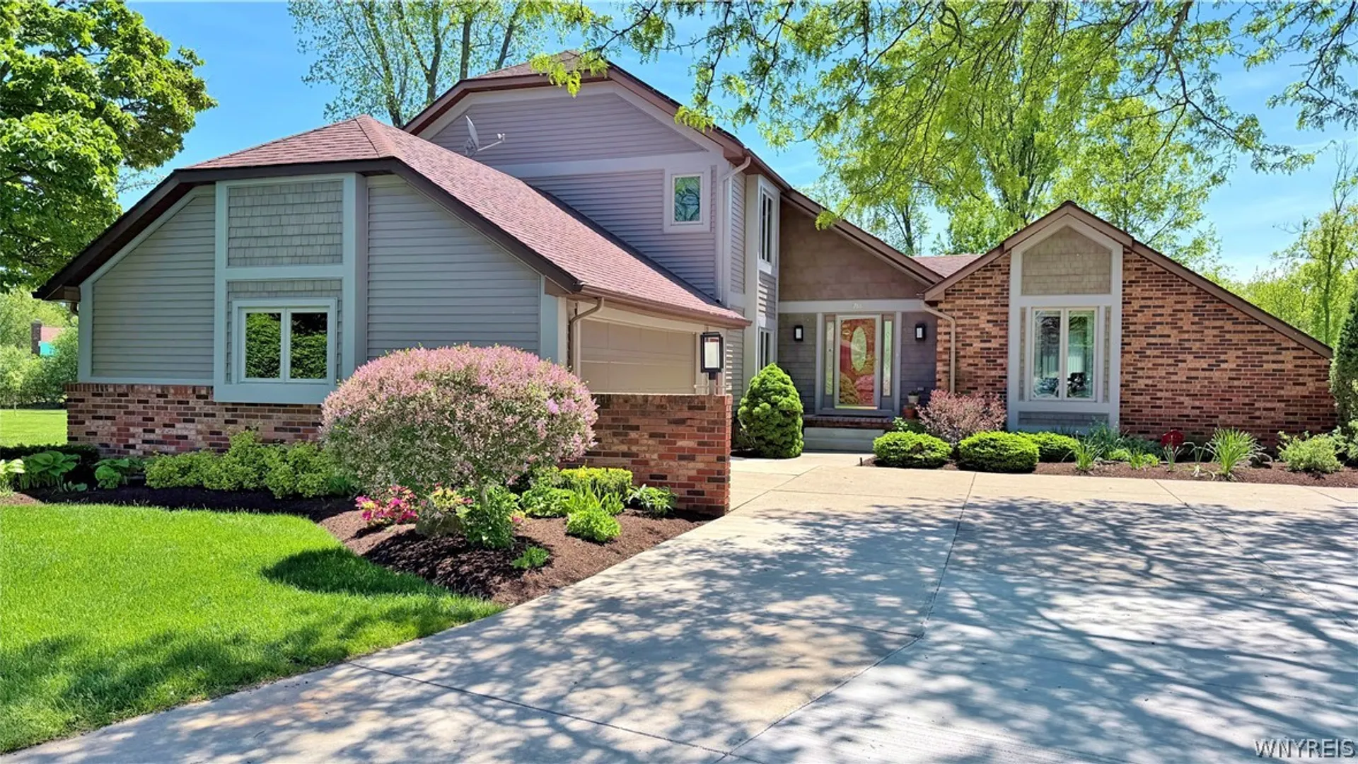 Property at 768 Michelle Court, Lewiston, NY 14092 3
