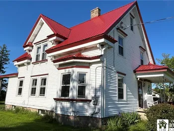 1690 King Road, Hanover, NY 14062