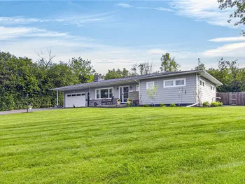 Property at 37 Taber Road, New Hartford, NY 13413