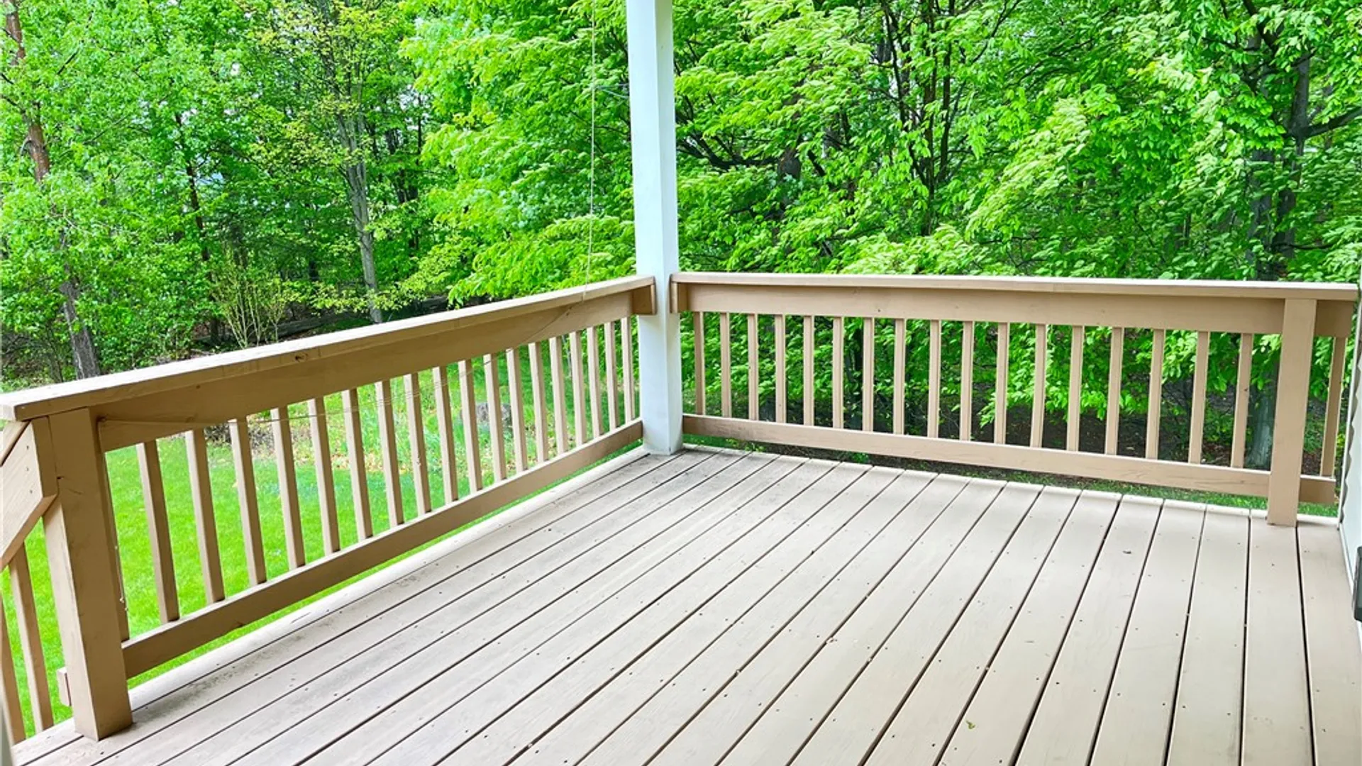 Property at 144 Leamington Circle, Greece, NY 14626 14