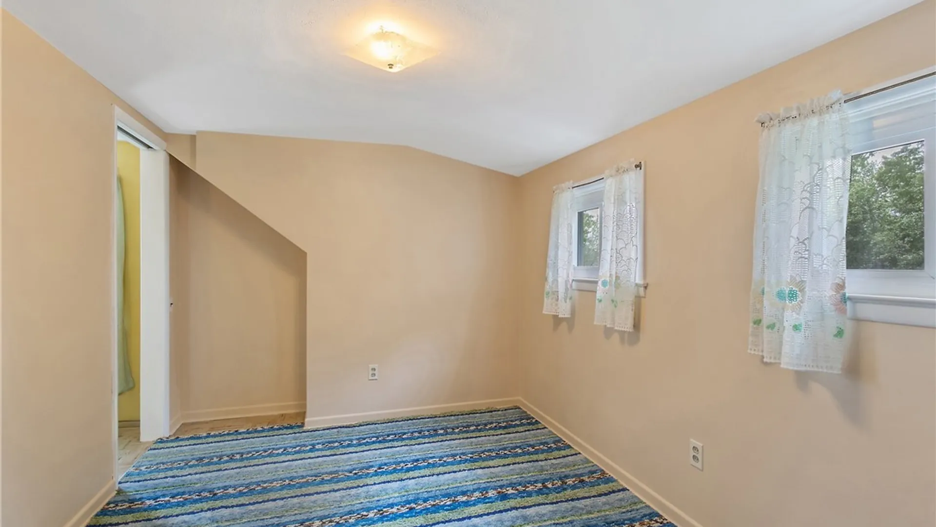 Property at 708 Orwood Place, Salina, NY 13208 24