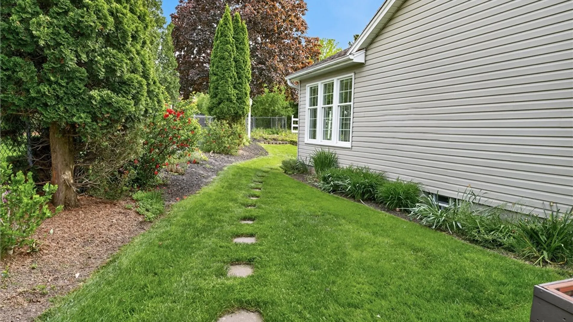 Property at 25 Western Pine Drive, Greece, NY 14616 37