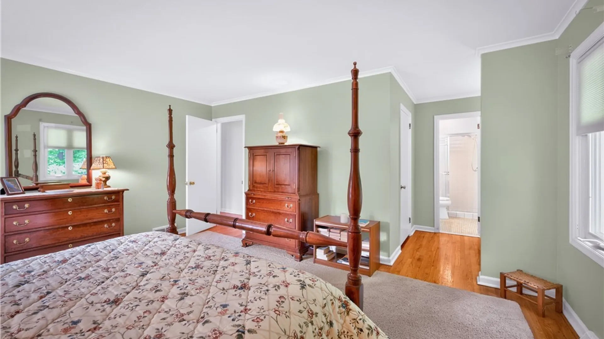 Property at 18 Woodberry Road, New Hartford, NY 13413 26