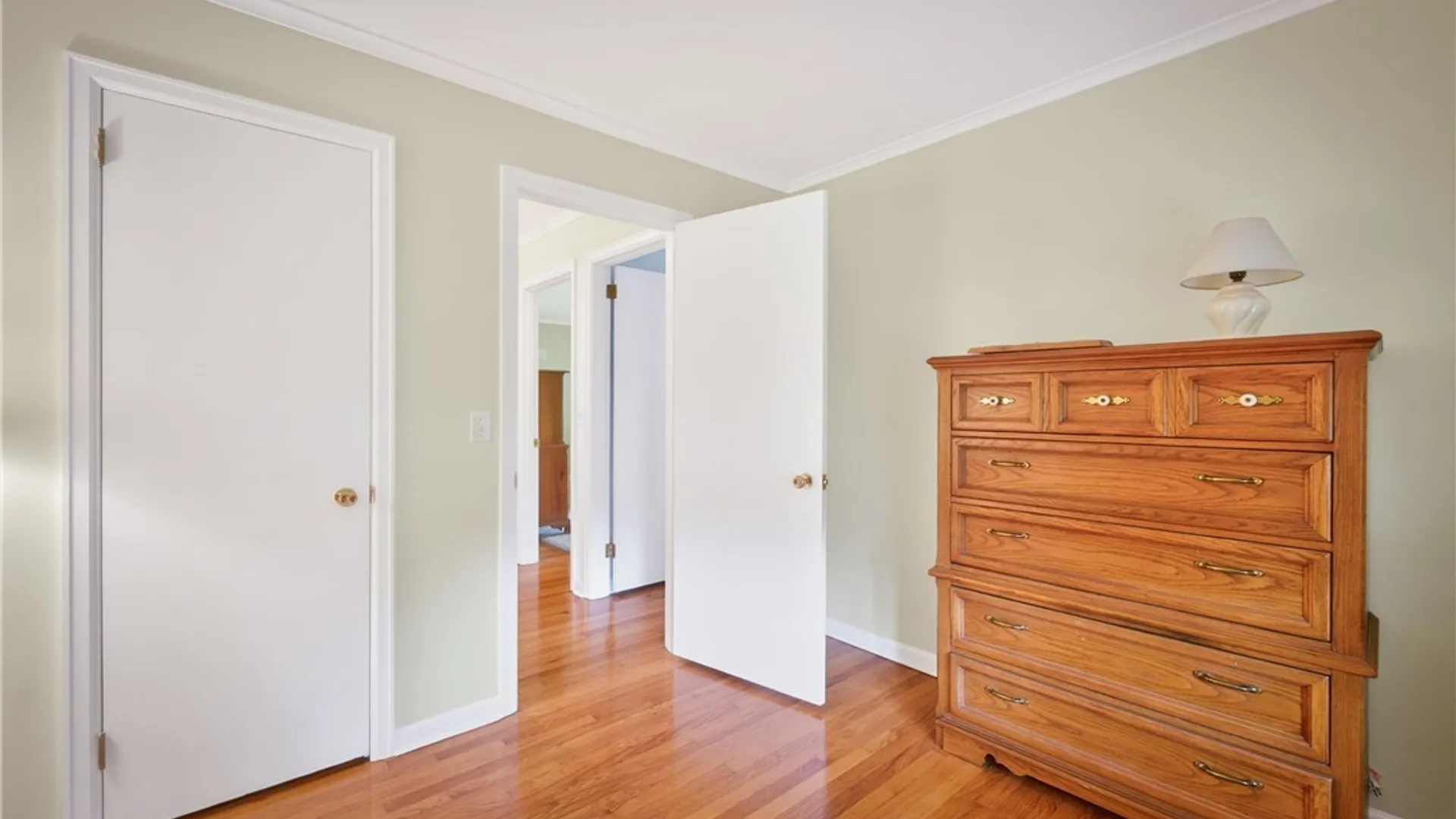 Property at 18 Woodberry Road, New Hartford, NY 13413 34