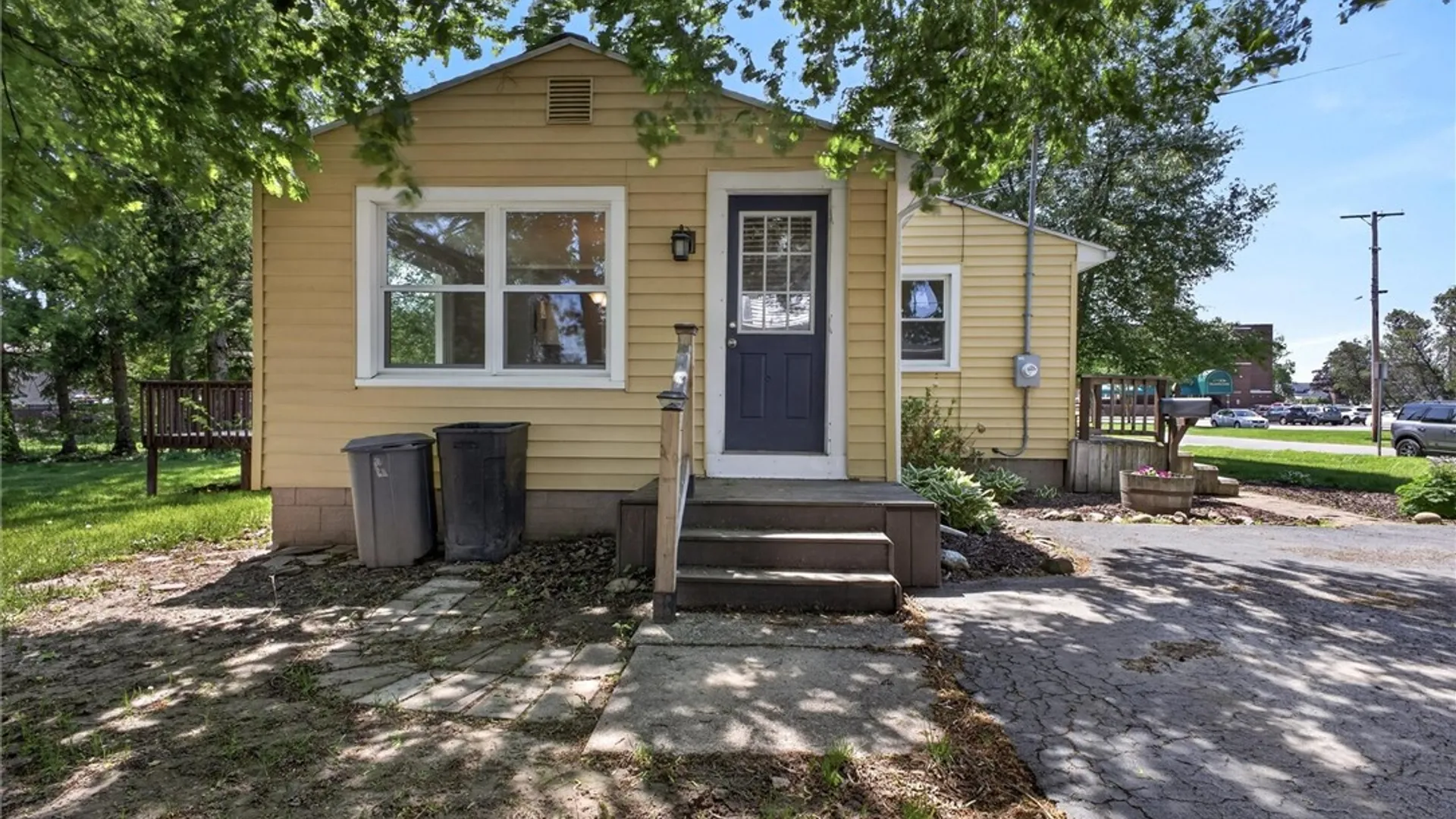 Property at 40 Henry Street, Parma, NY 14468 3