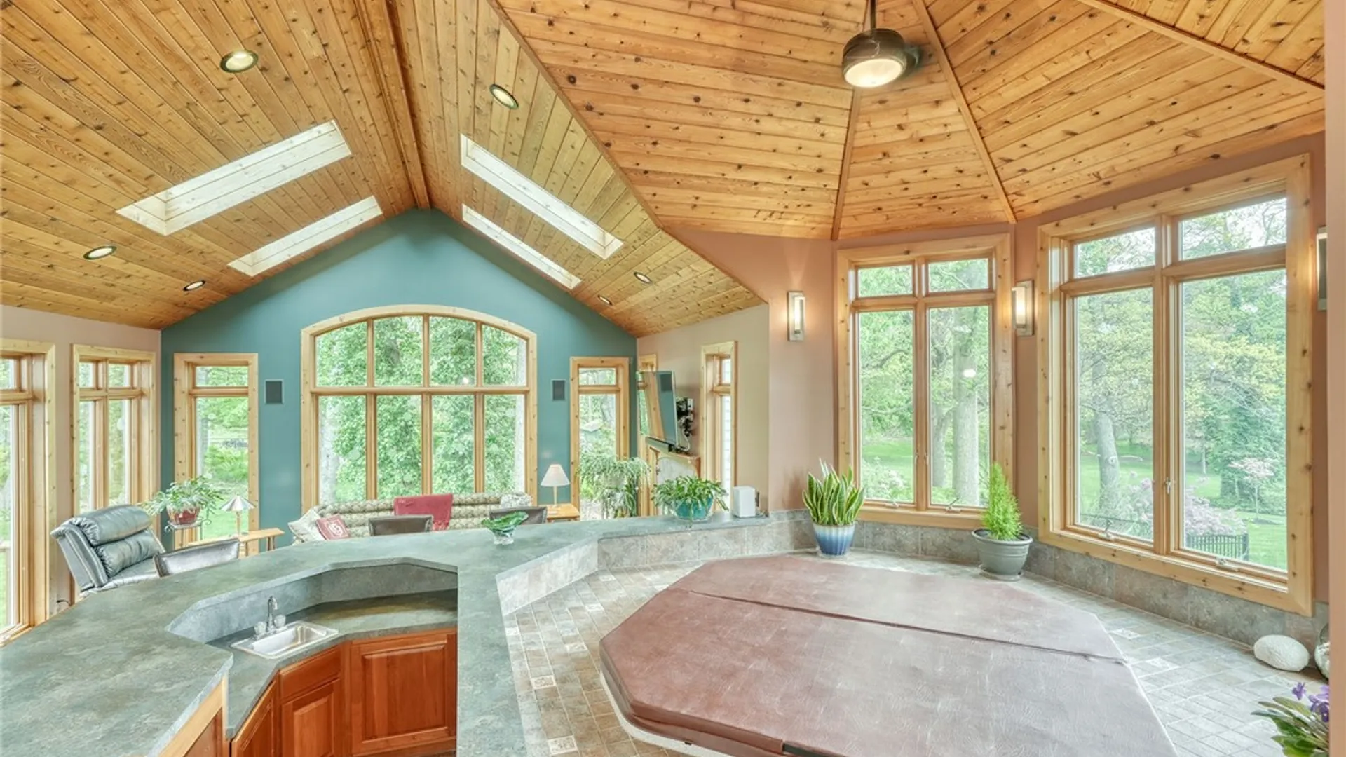Property at 22 Morning Woods Lane, Penfield, NY 14625 18
