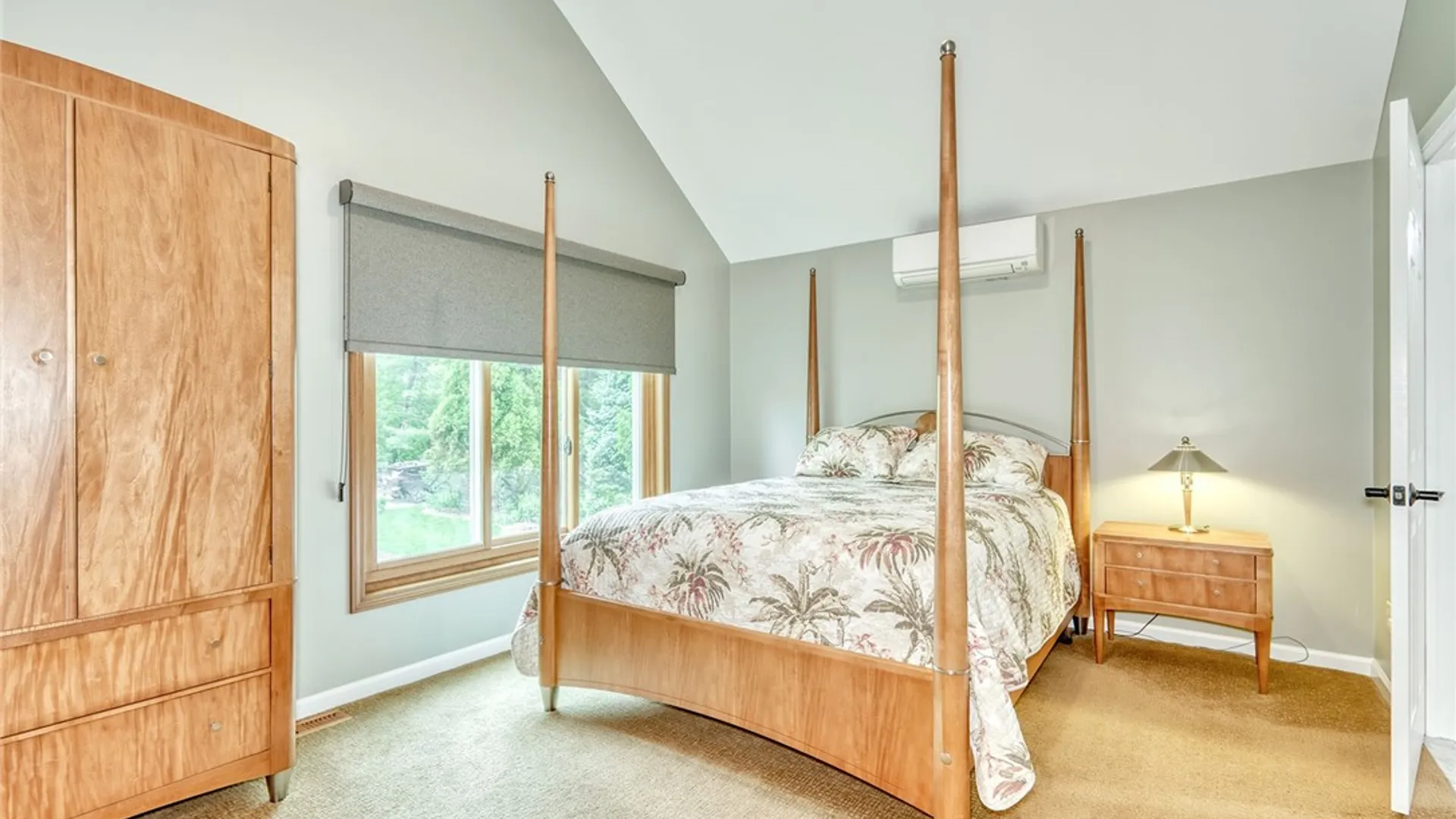 Property at 22 Morning Woods Lane, Penfield, NY 14625 25