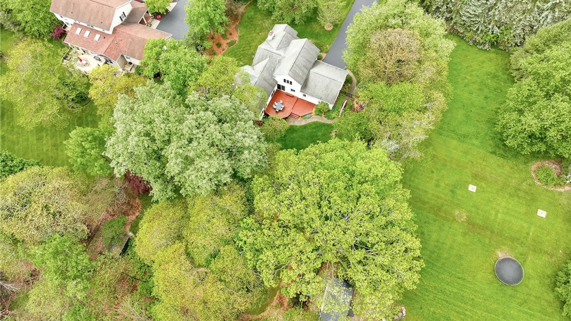 Property at 22 Morning Woods Lane, Penfield, NY 14625 44
