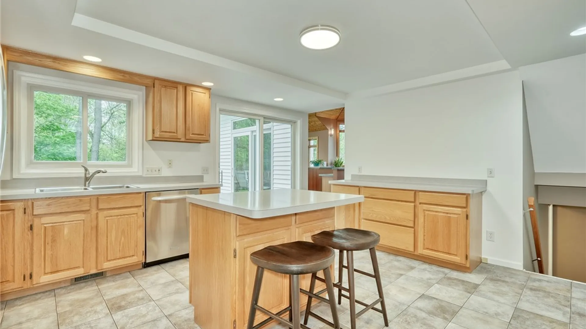 Property at 22 Morning Woods Lane, Penfield, NY 14625 9