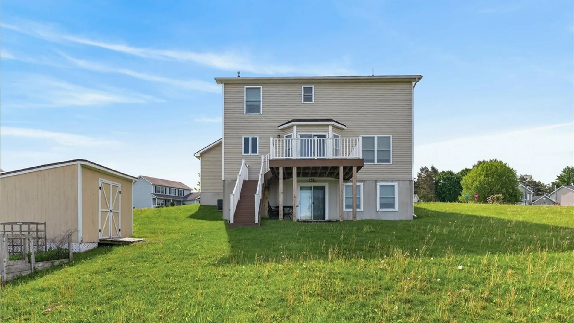 Property at 80 Longton Place, Henrietta, NY 14586 40