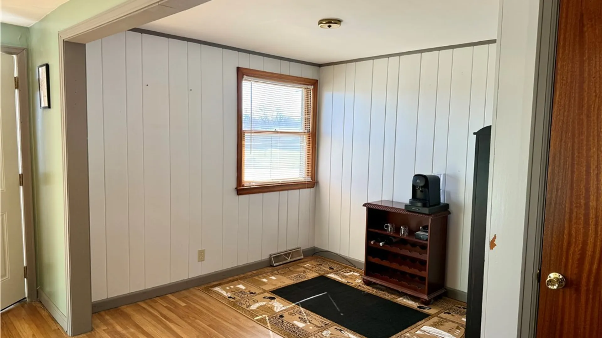 Property at 33 S Glidden Street, Cheektowaga, NY 14206 16