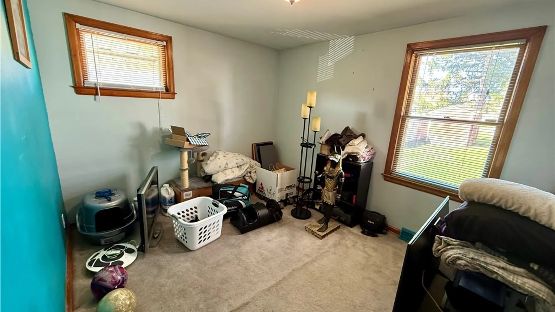 Property at 33 S Glidden Street, Cheektowaga, NY 14206 18
