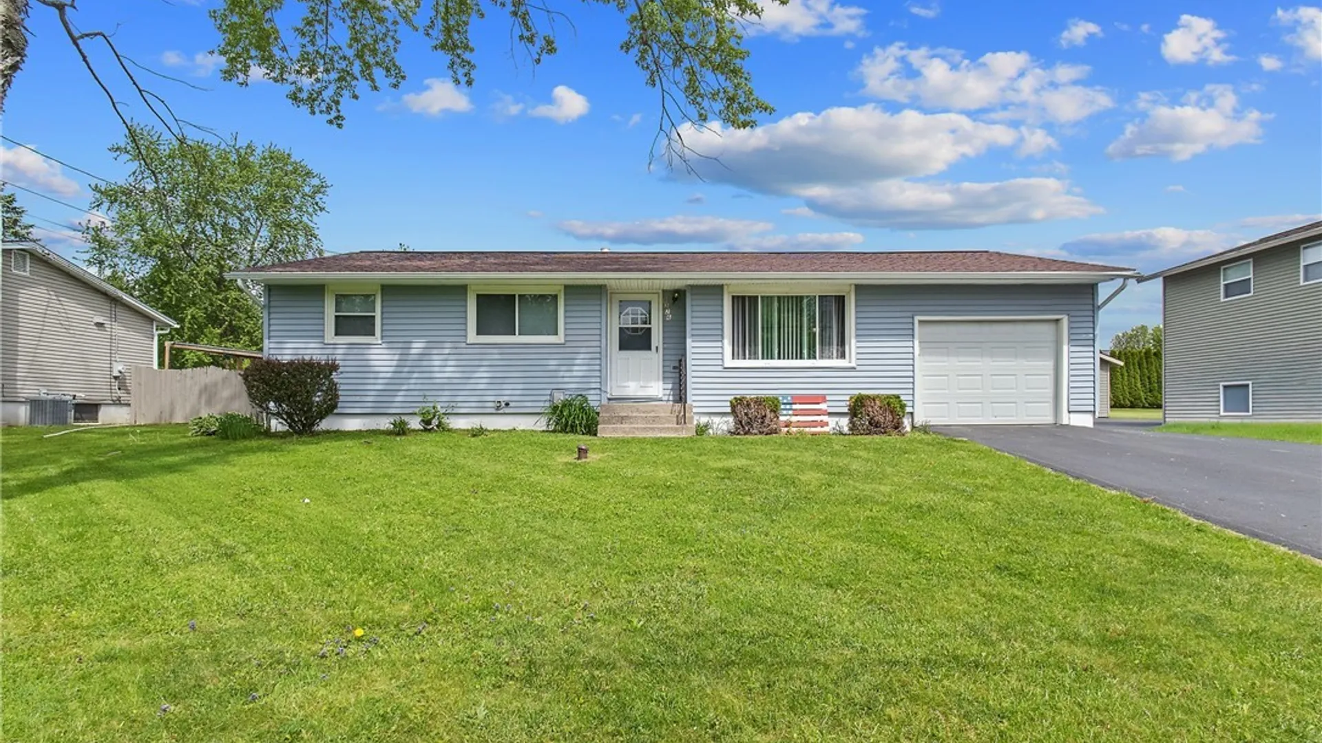 Property at 8326 Doreen Avenue, Cicero, NY 13039 2