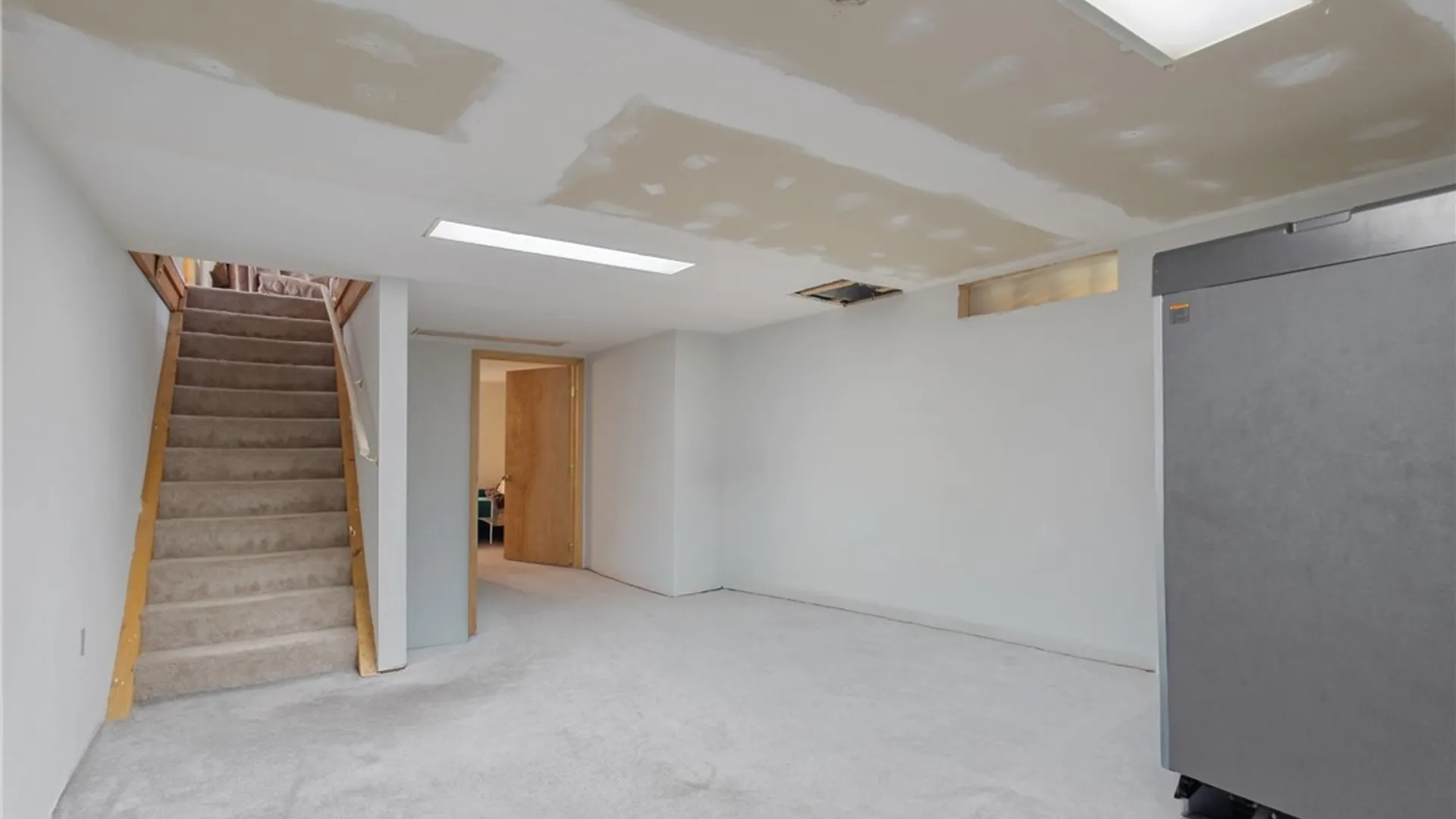 Property at 8326 Doreen Avenue, Cicero, NY 13039 20