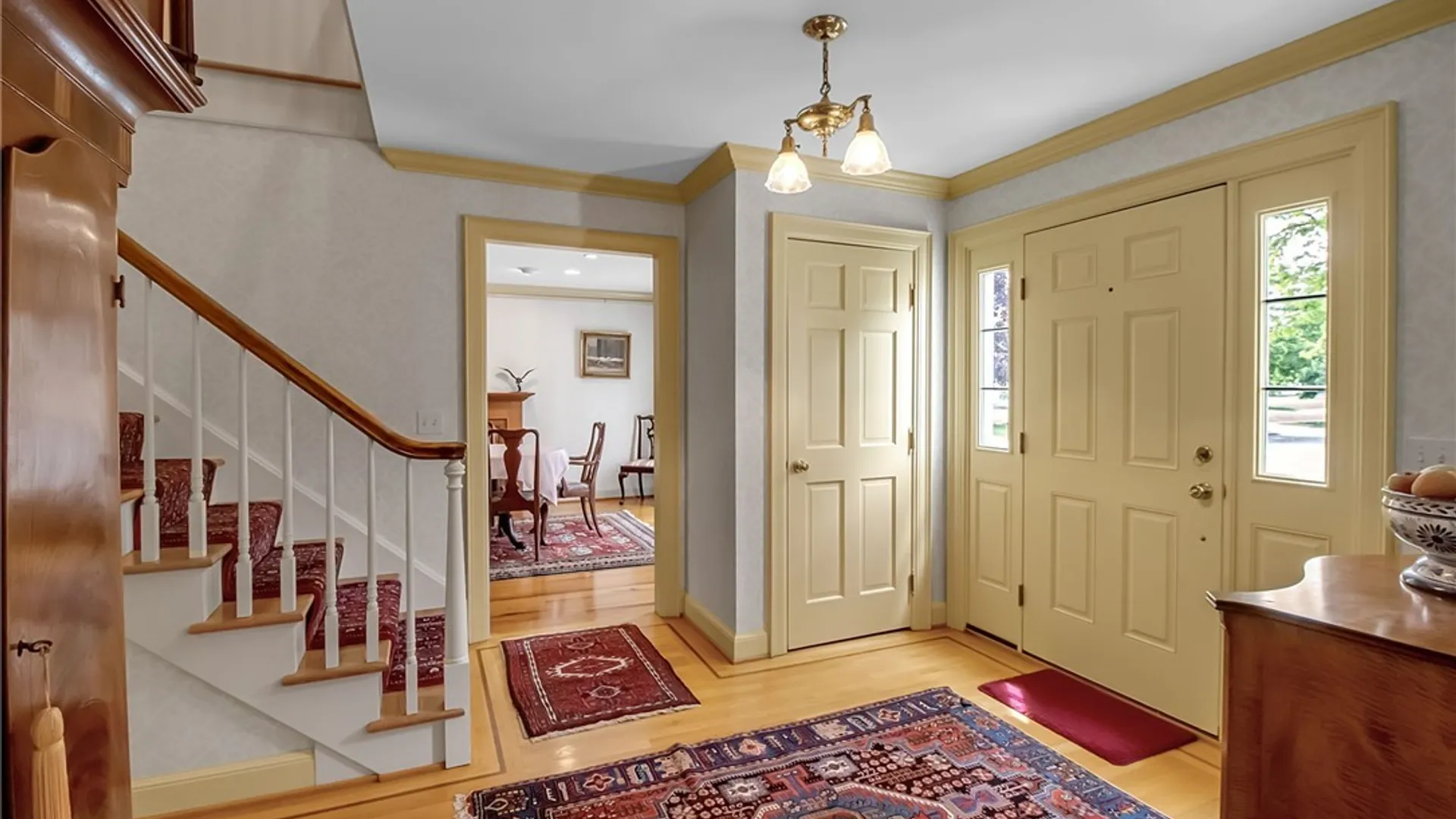 Property at 19 Shelbourne Court, Amherst, NY 14221 7