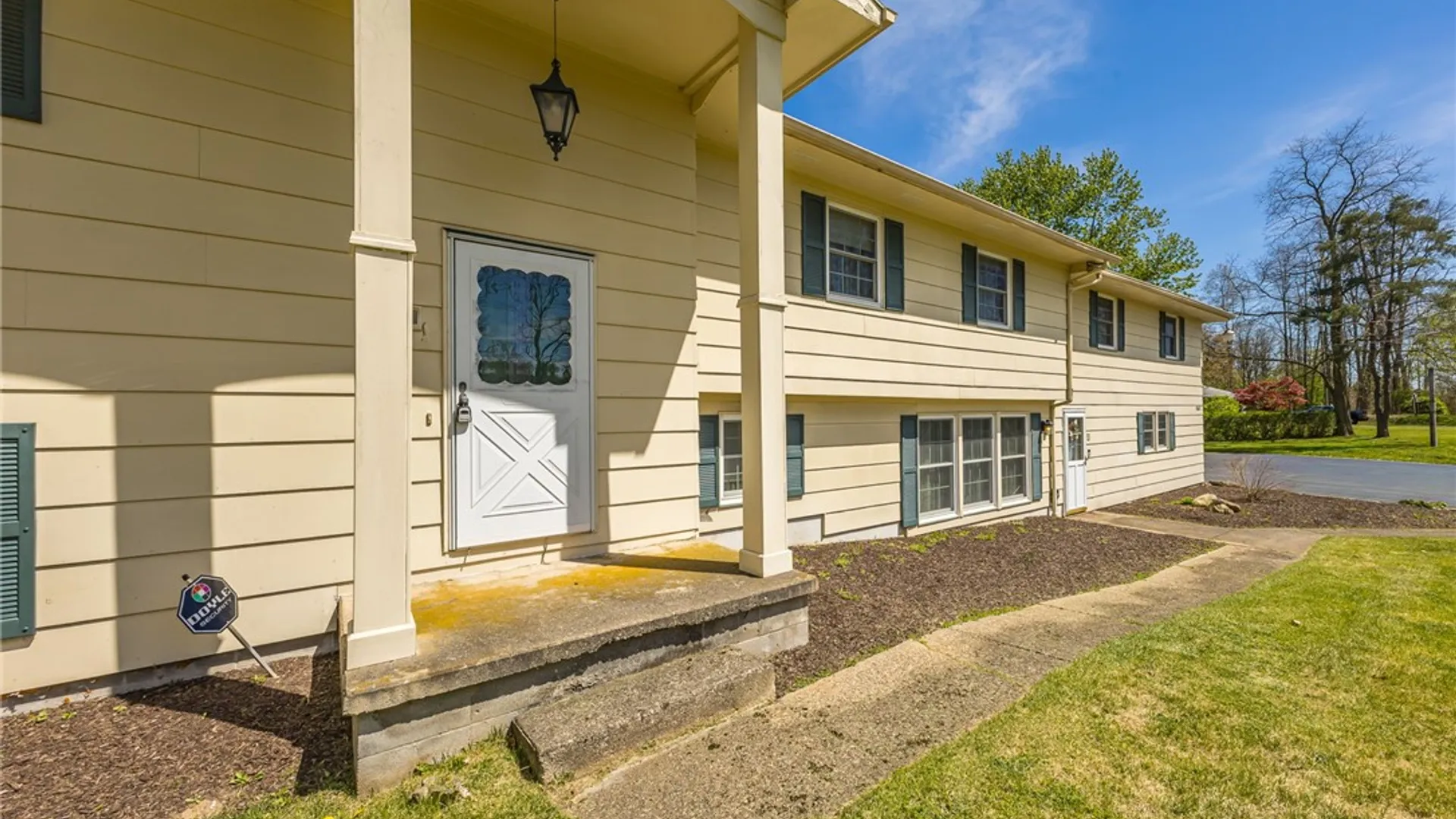 Property at 1862 Daansen Rd, Palmyra, NY 14522 4