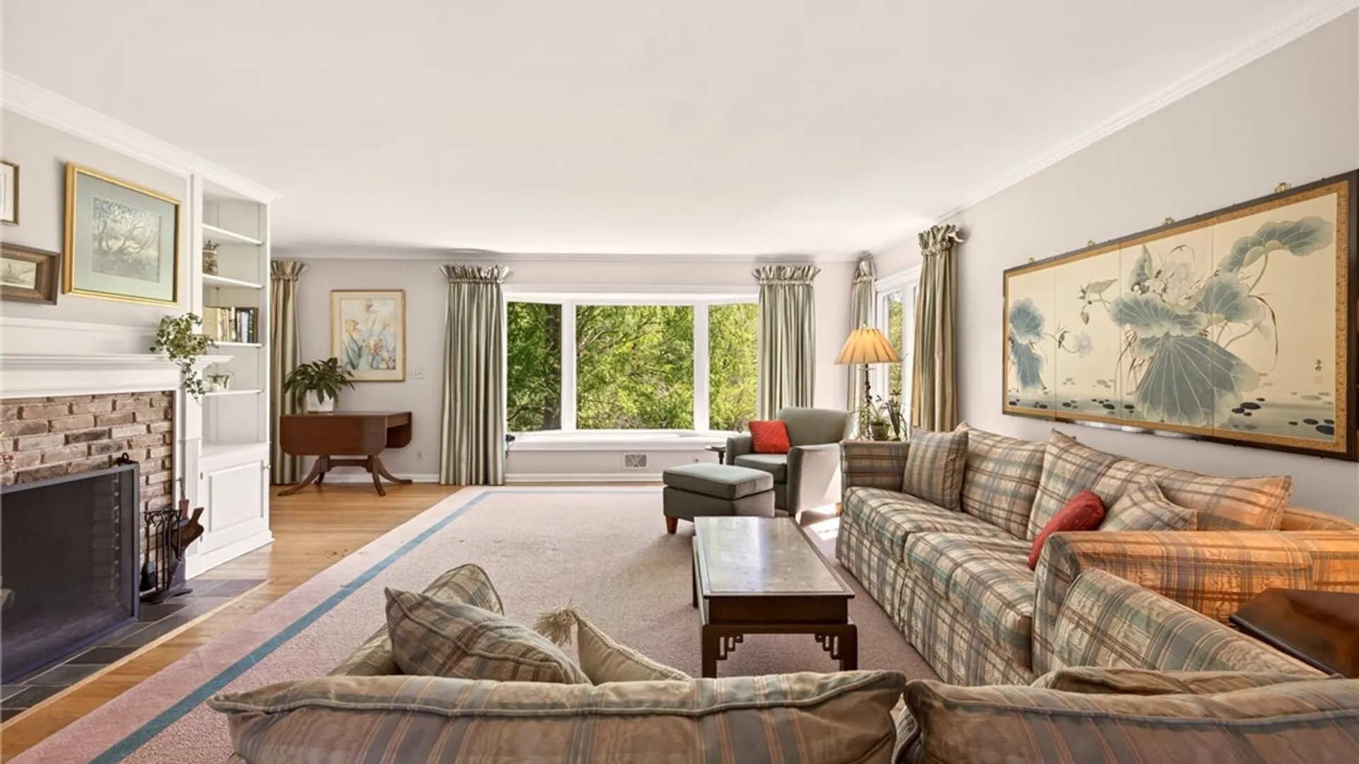 Property at 77 Country Club Drive, Pittsford, NY 14618 12