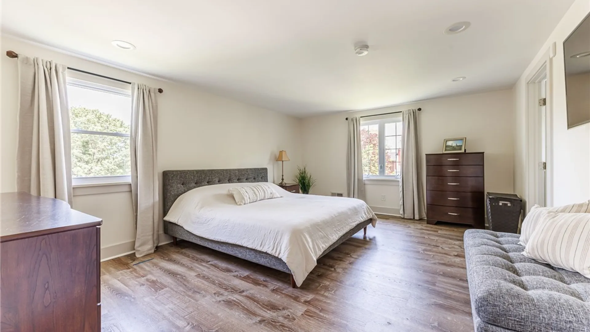 Property at 14 Northfield Gate, Pittsford, NY 14534 28