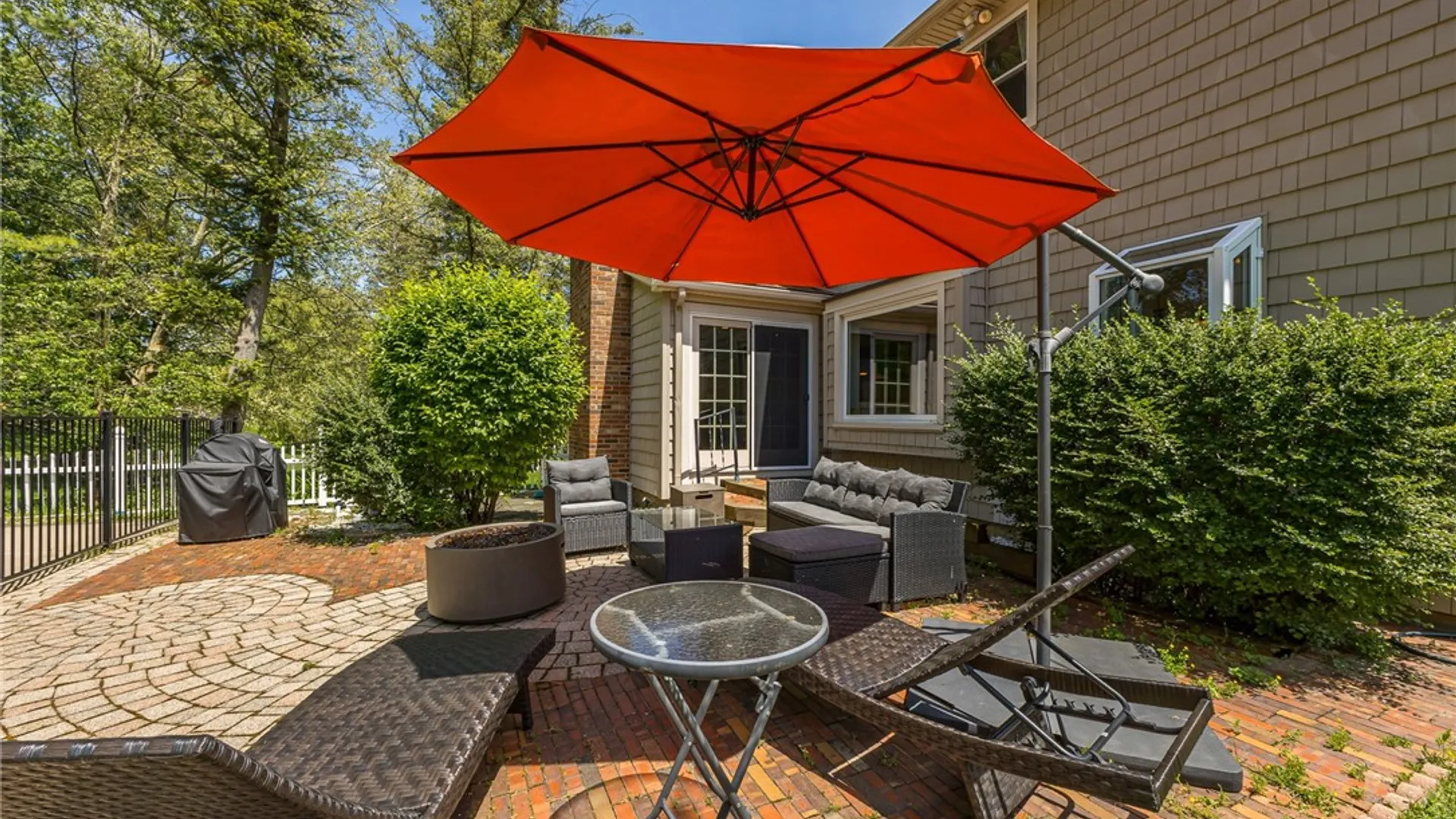 Property at 14 Northfield Gate, Pittsford, NY 14534 44