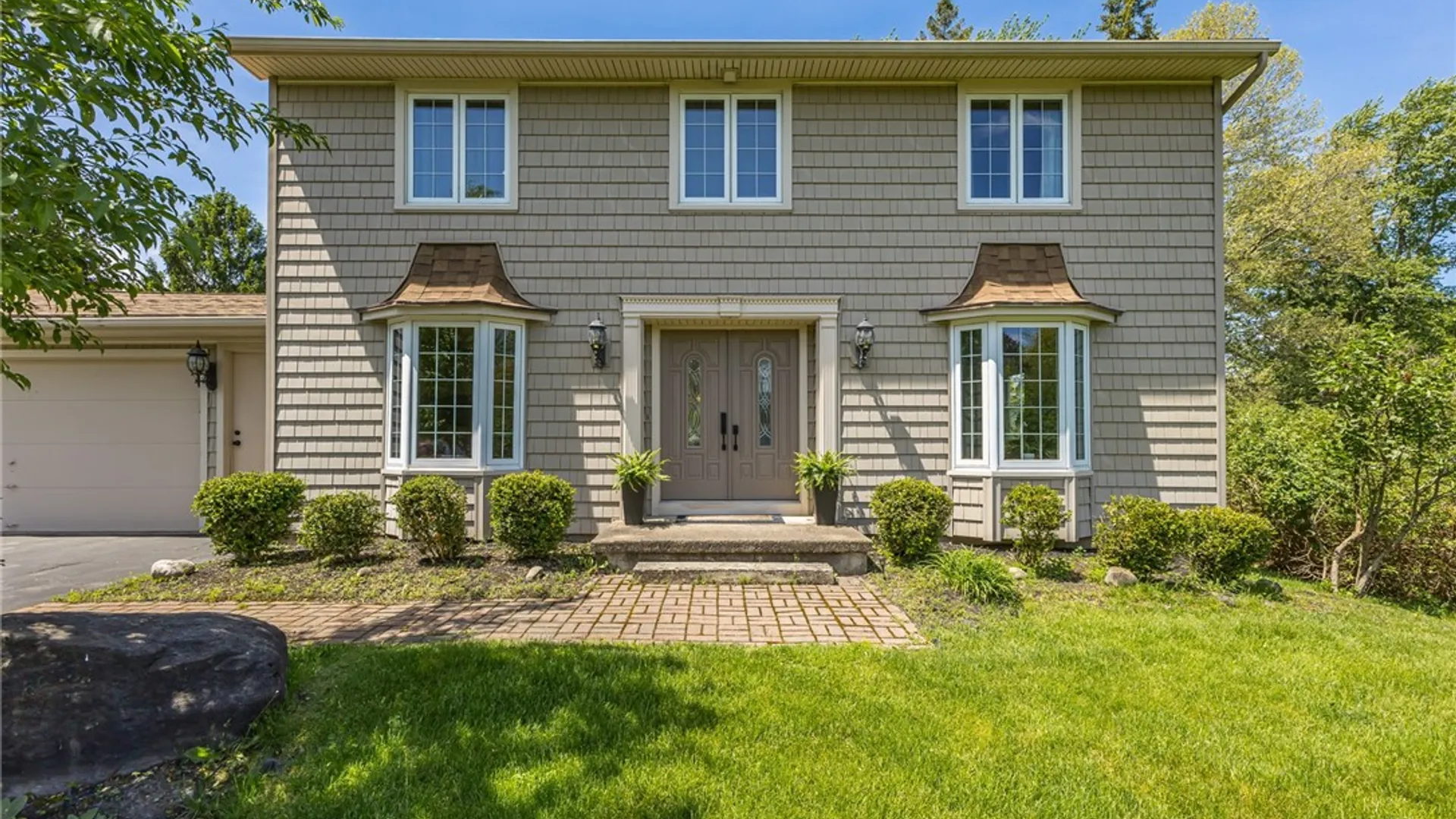 Property at 14 Northfield Gate, Pittsford, NY 14534 5