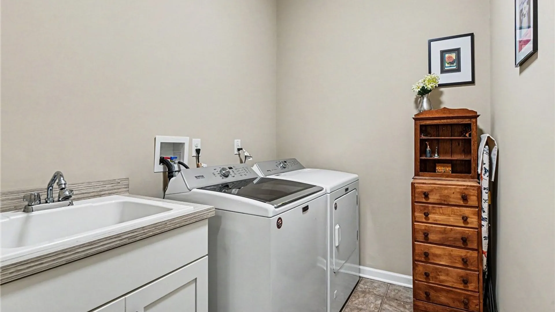 Property at 4049 St James Parkway, Canandaigua Town, NY 14424 20