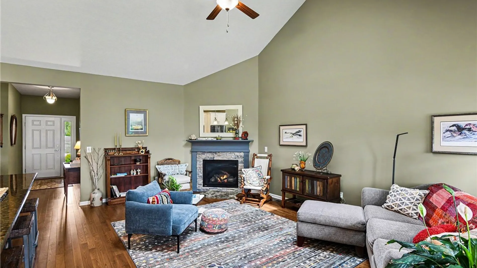 Property at 4049 St James Parkway, Canandaigua Town, NY 14424 6