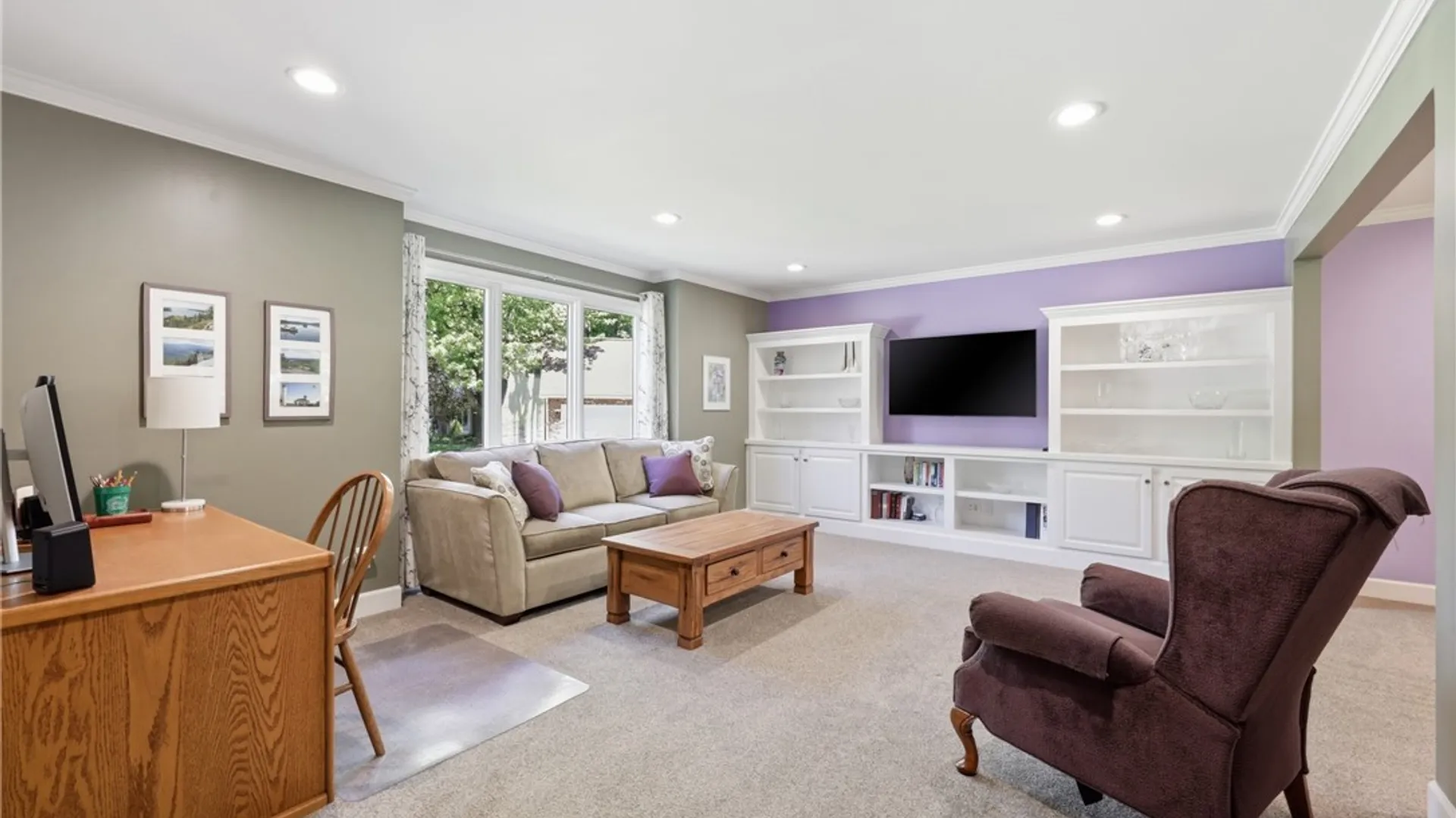 Property at 100 Bramhill Court, Amherst, NY 14051 5