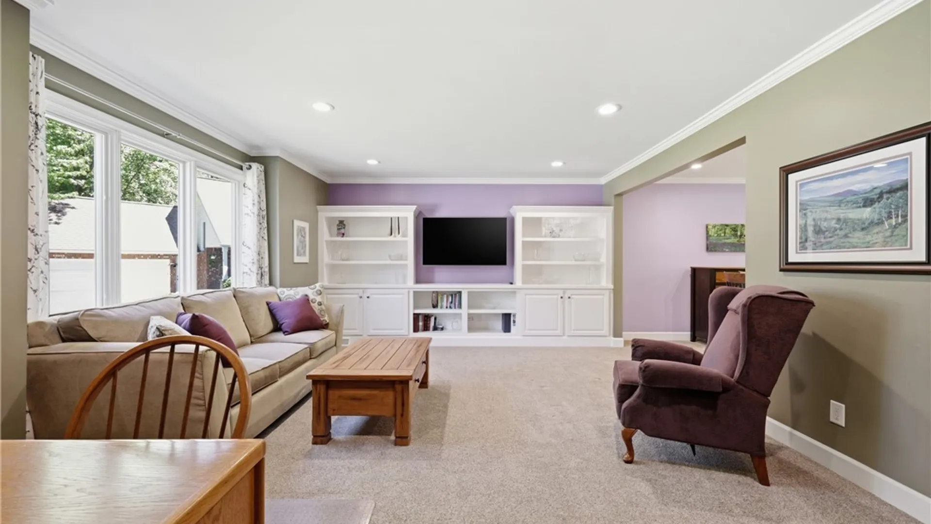 Property at 100 Bramhill Court, Amherst, NY 14051 6