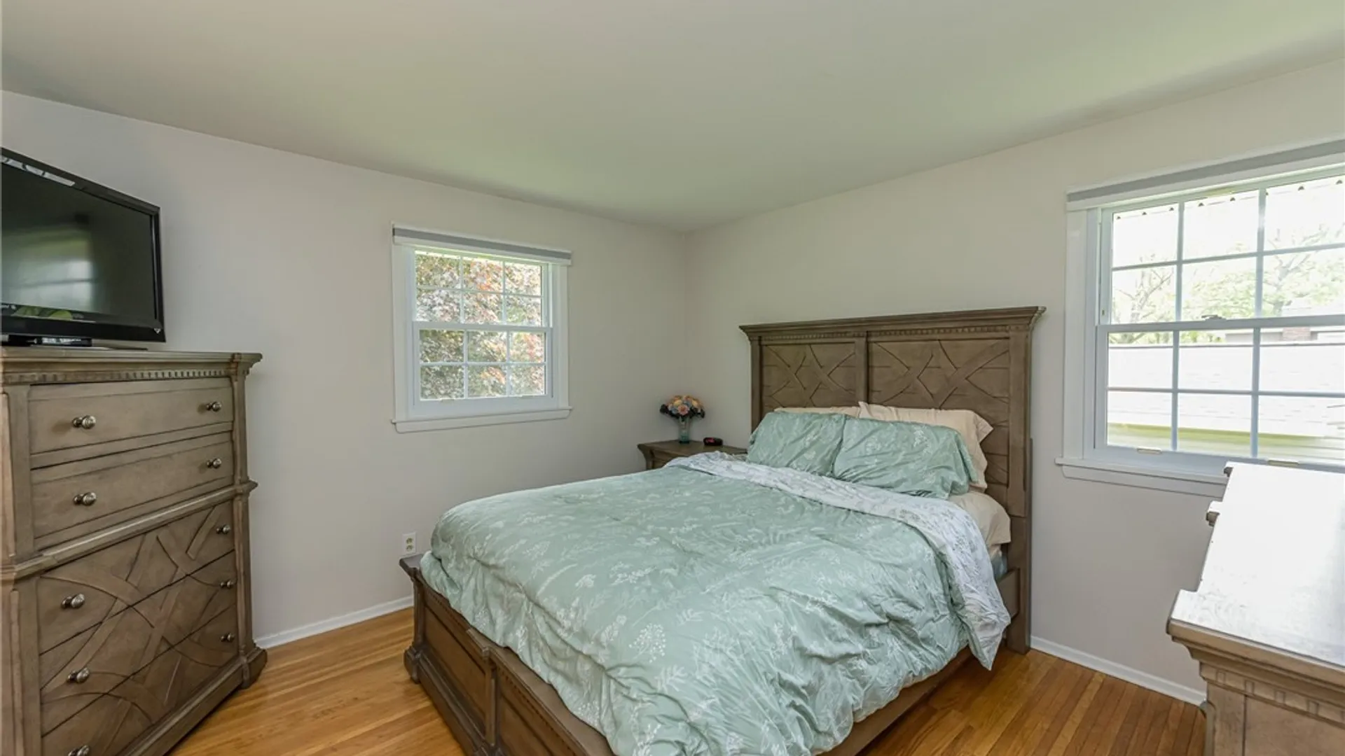 Property at 95 Ridgelea Court, Greece, NY 14615 20