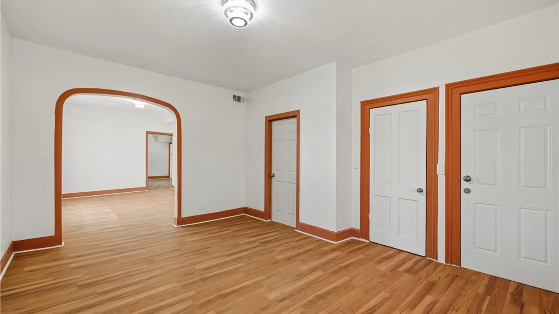 Property at 674 Jefferson Avenue, Buffalo, NY 14204 10