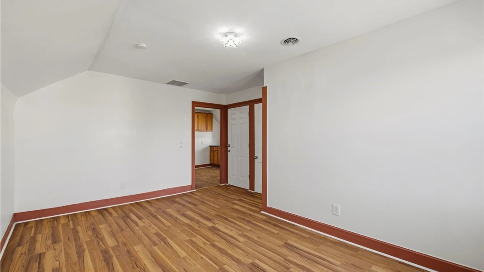Property at 674 Jefferson Avenue, Buffalo, NY 14204 26