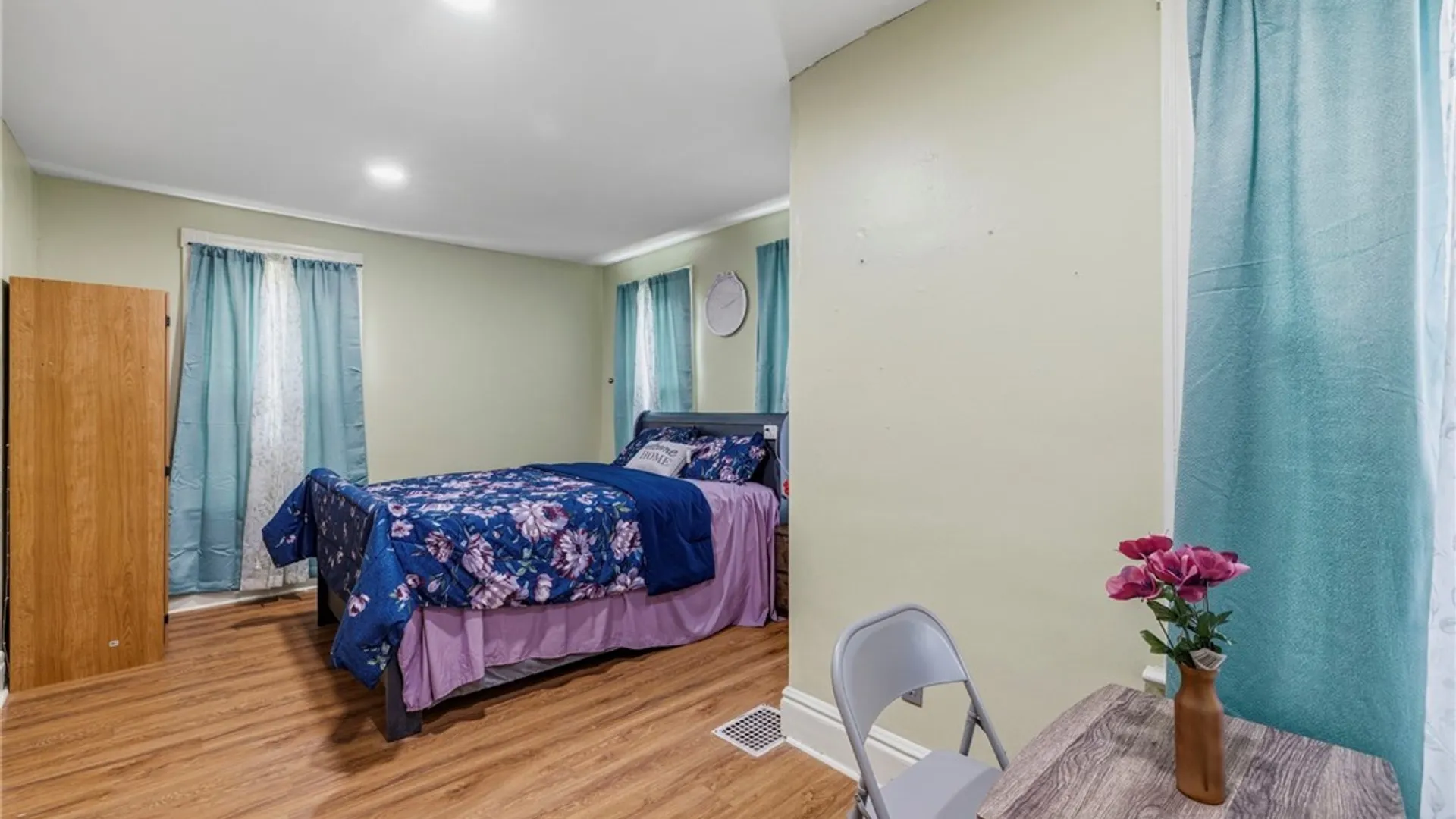 Property at 1817 Ontario Avenue, Niagara Falls, NY 14305 20