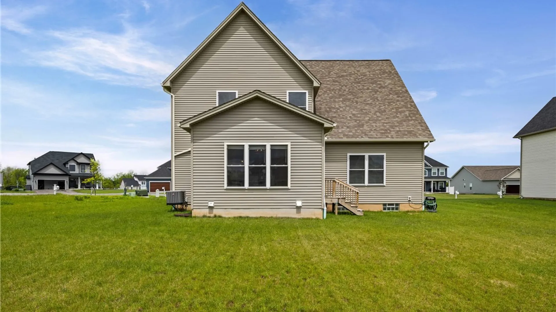 Property at 6087 Eddy Gate, Farmington, NY 14425 33