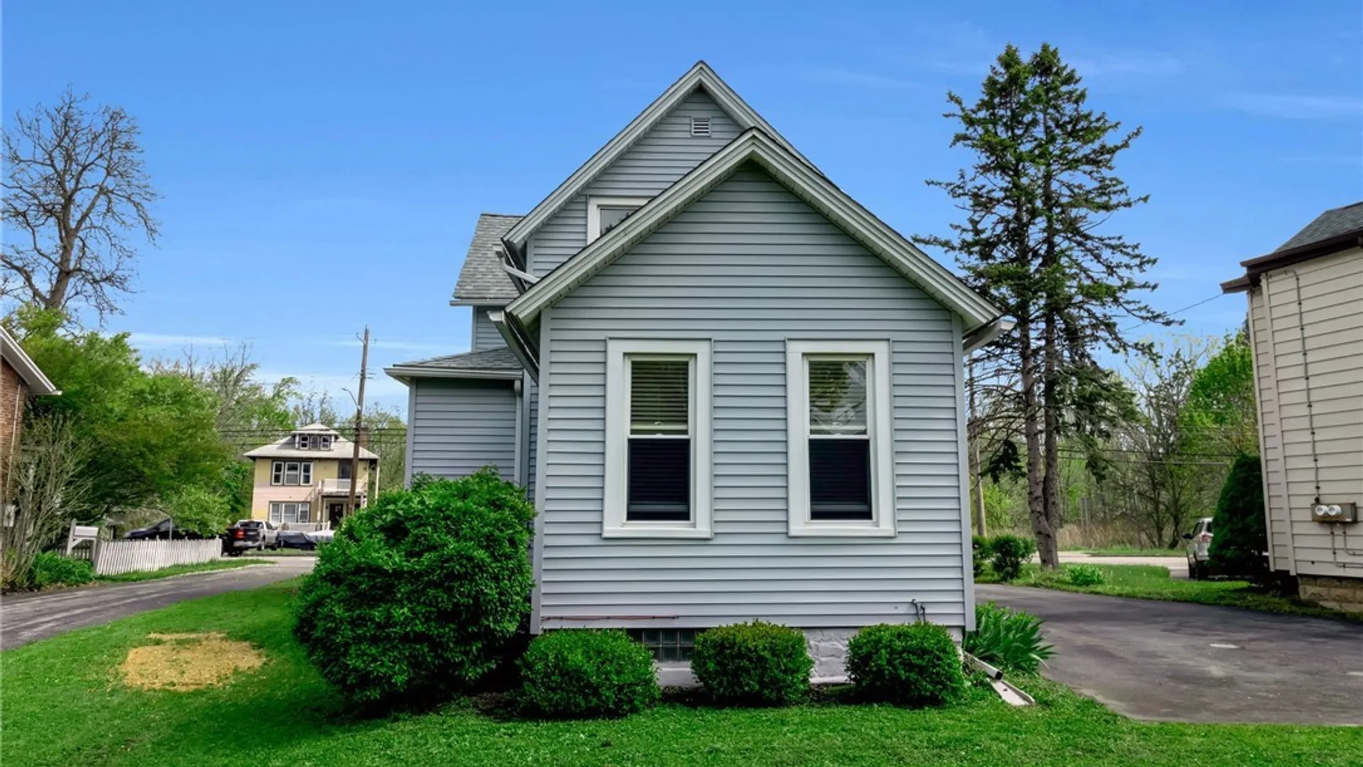 Property at 5657 Broadway Street, Lancaster, NY 14086 5