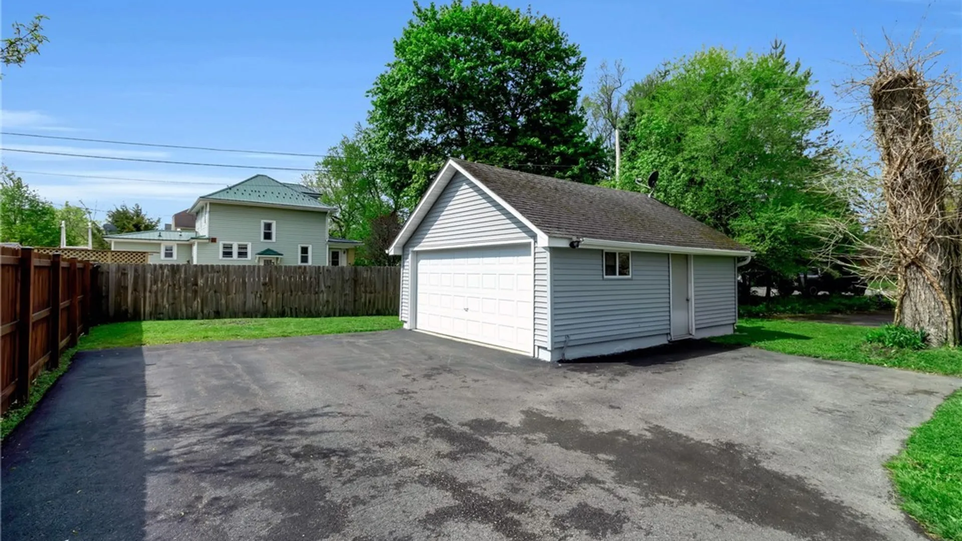 Property at 5657 Broadway Street, Lancaster, NY 14086 8