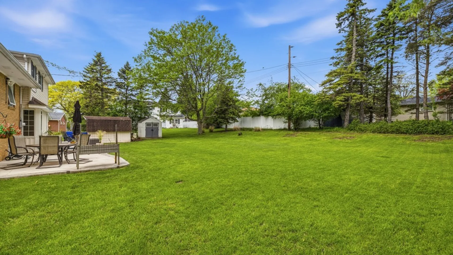 Property at 16 Preble Court, West Seneca, NY 14224 3