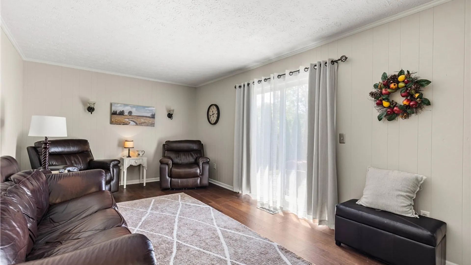 Property at 203 Woodsong Lane, Greece, NY 14612 15