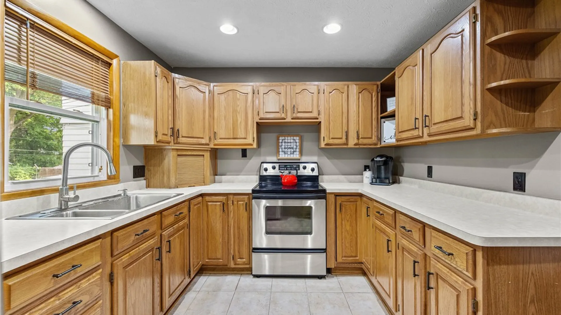 Property at 25 Coventry Avenue, Rochester, NY 14610 22