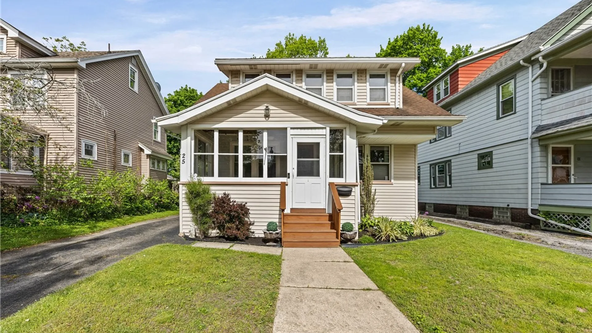 Property at 25 Coventry Avenue, Rochester, NY 14610 4
