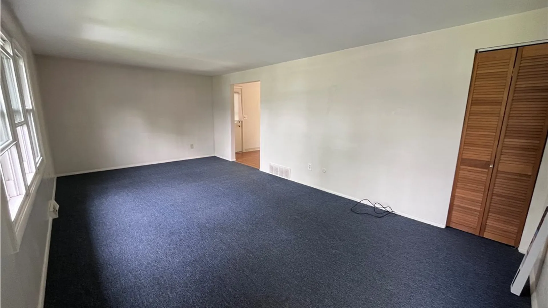 Property at 645 Sunflower Drive, Salina, NY 13088 2