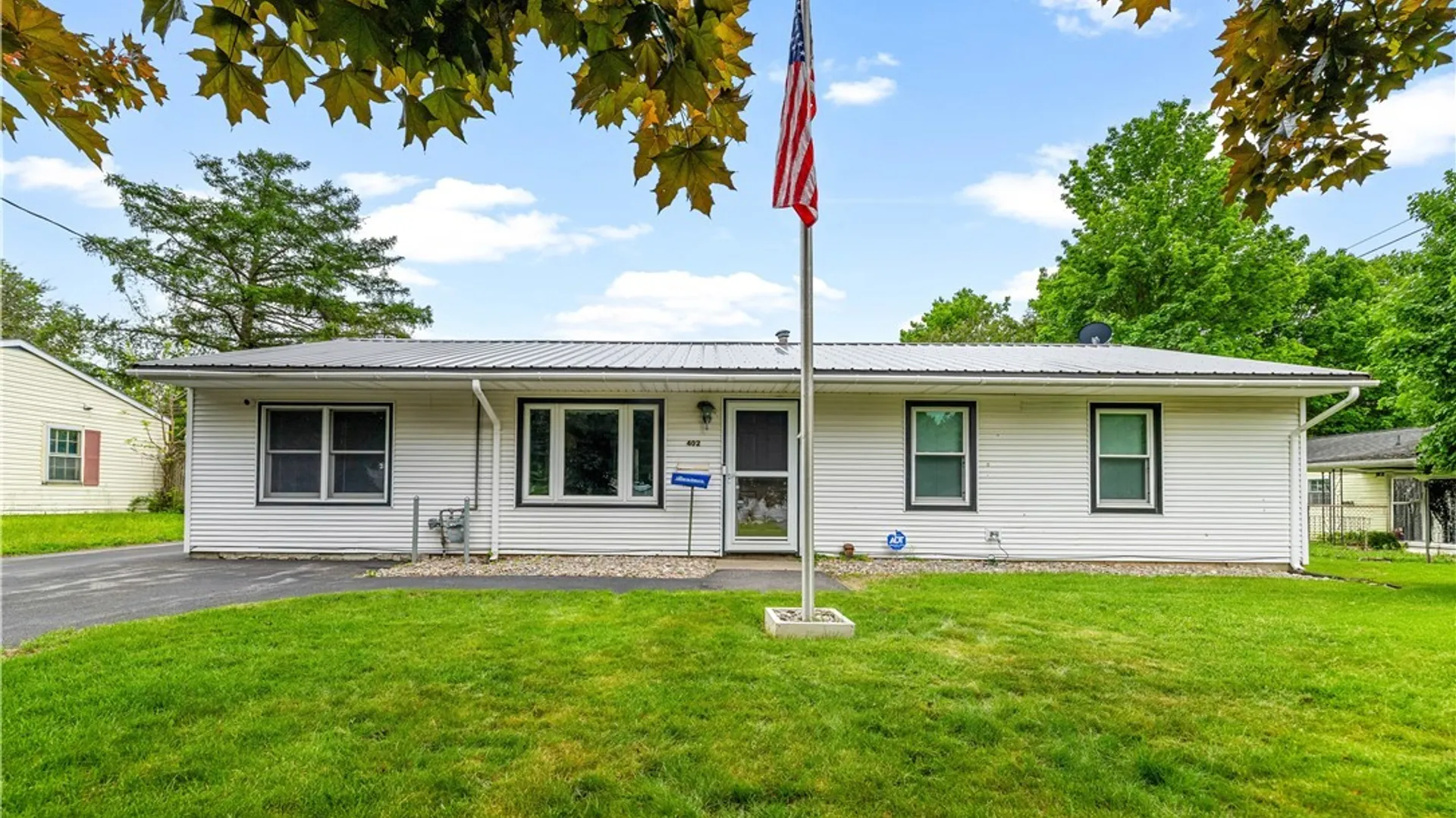 Property at 402 Richmond Road, Utica, NY 13502 2
