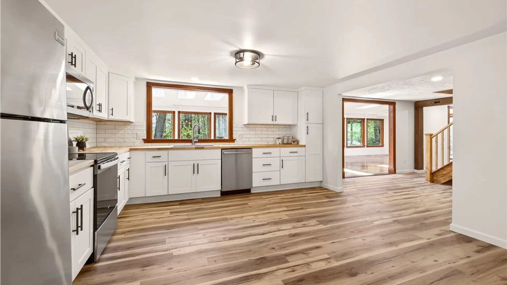 Property at 1890 Warren Road, Middlesex, NY 14507 5