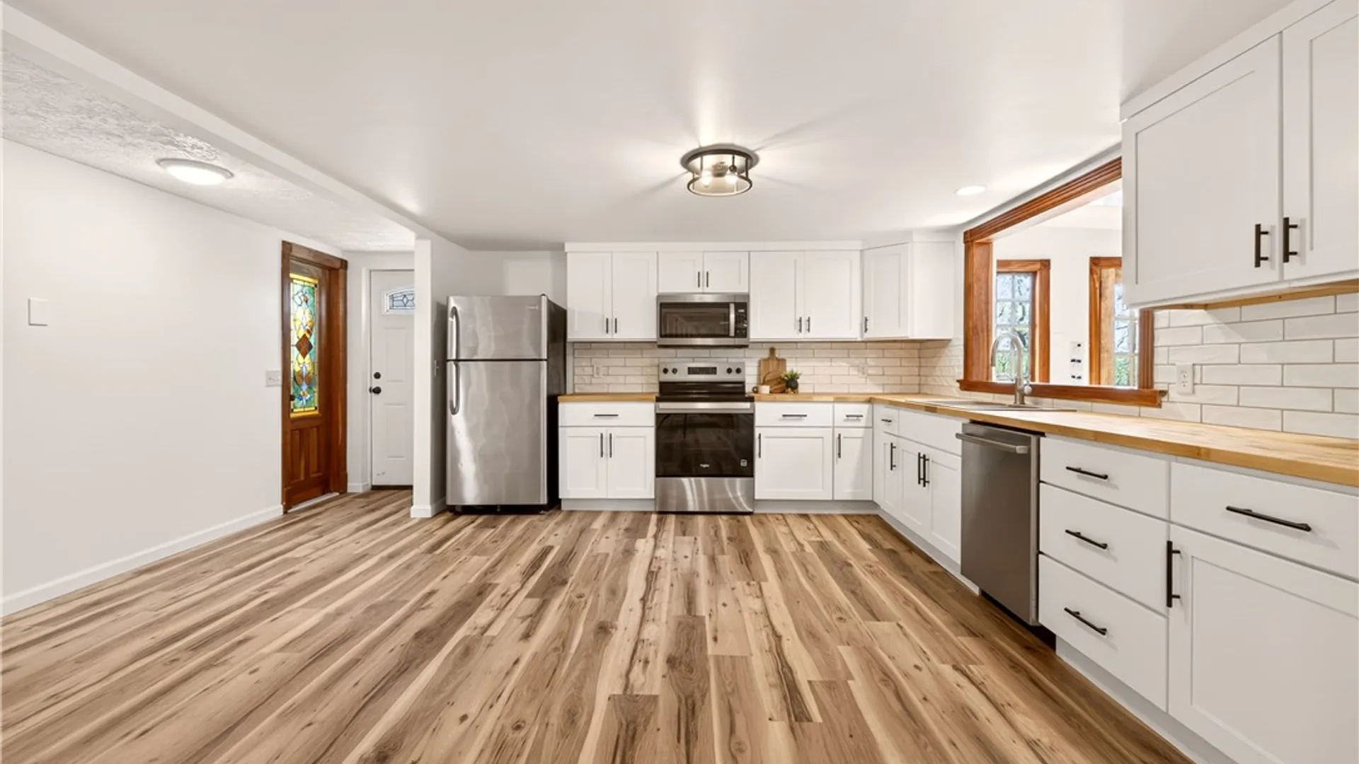 Property at 1890 Warren Road, Middlesex, NY 14507 6