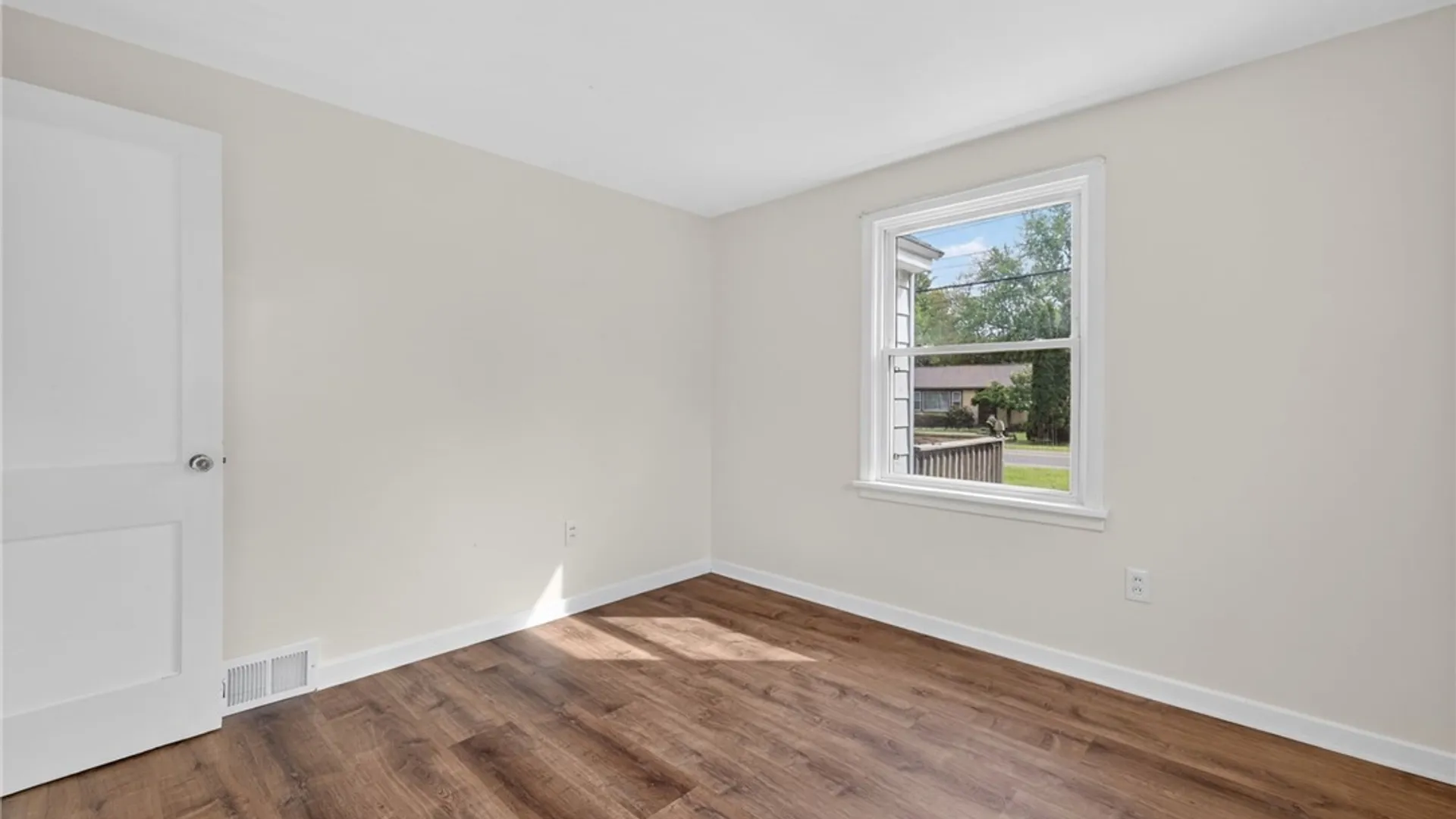 Property at 437 Church Street, Cicero, NY 13212 18
