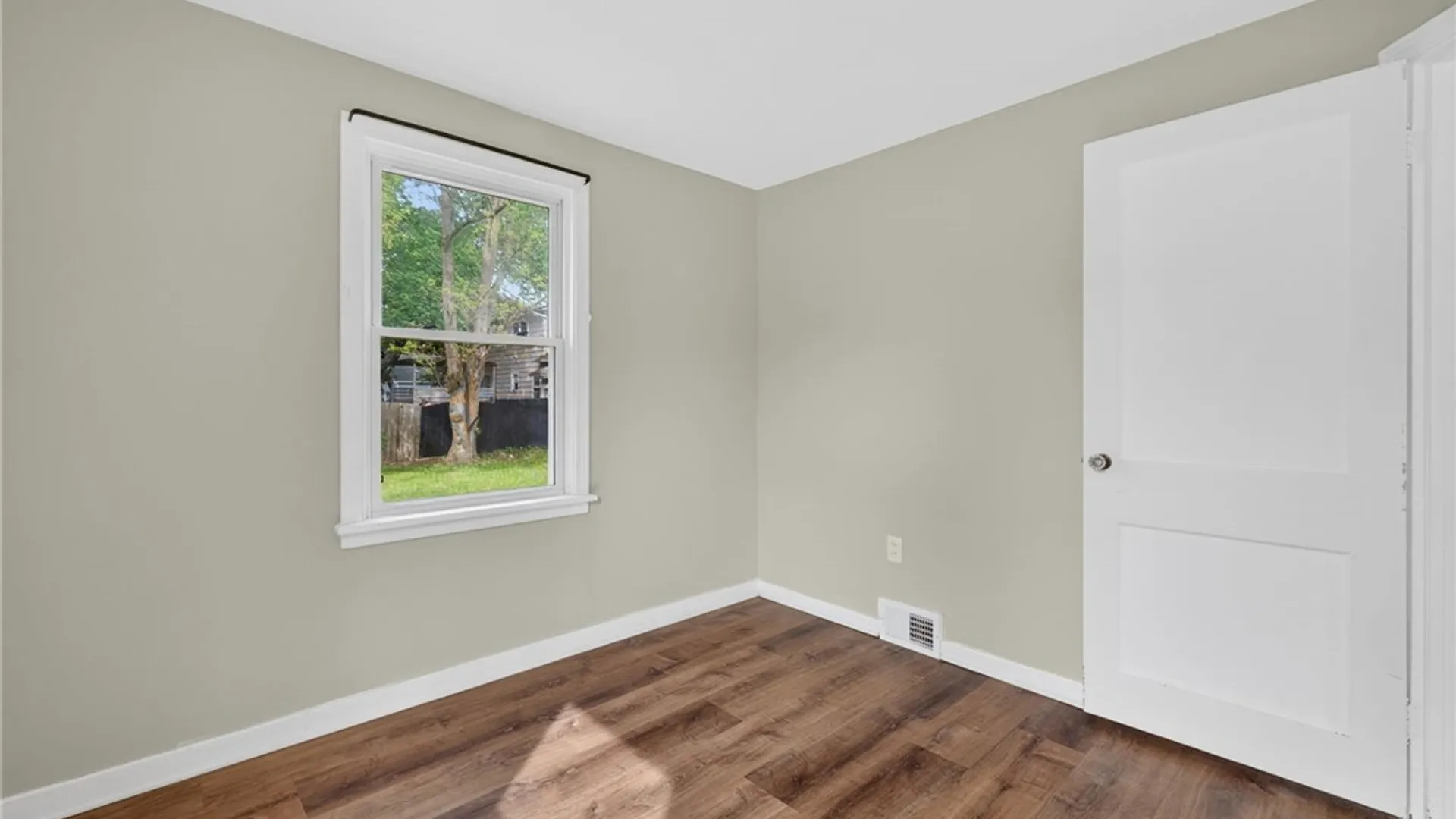Property at 437 Church Street, Cicero, NY 13212 20