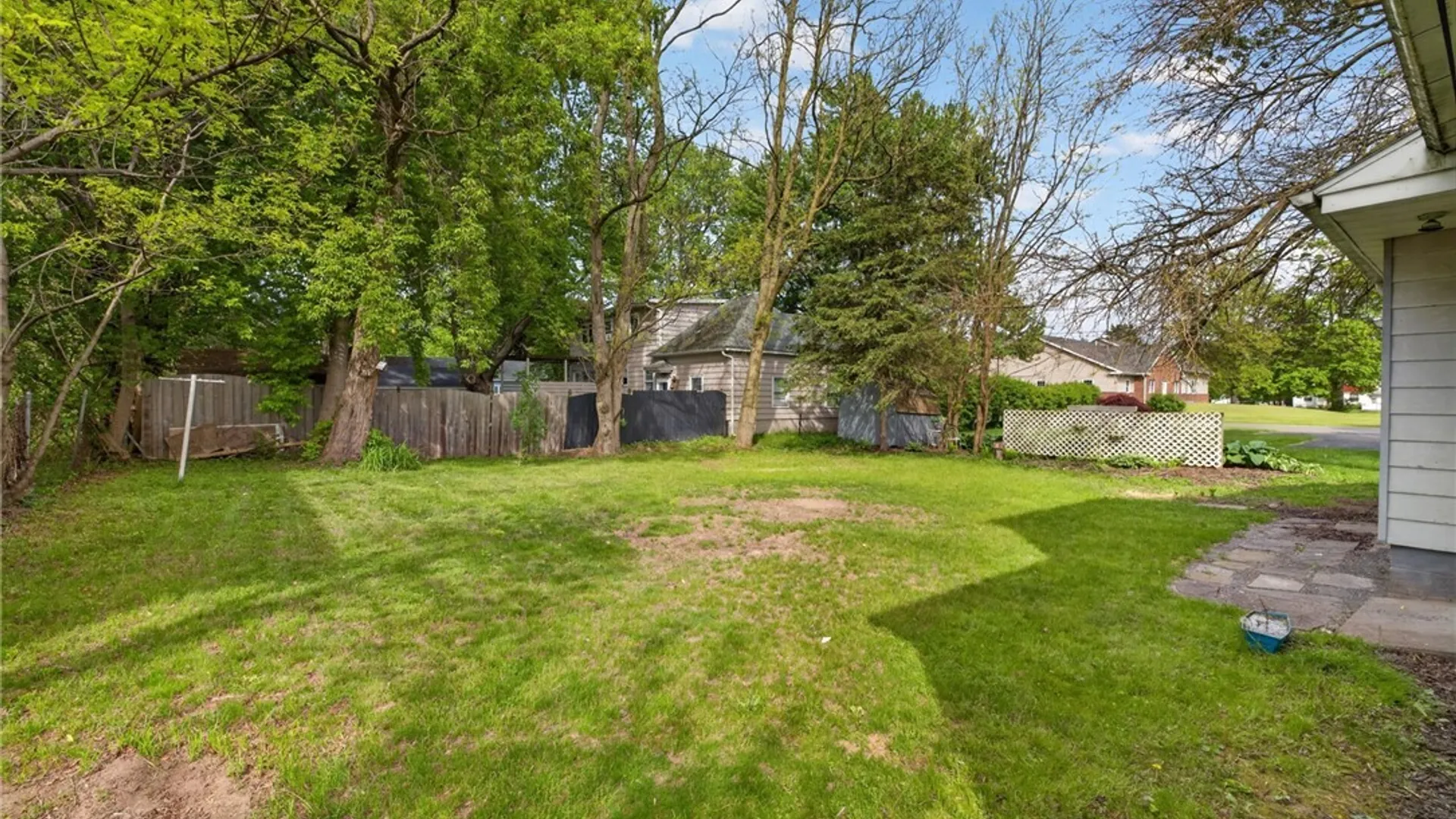 Property at 437 Church Street, Cicero, NY 13212 38