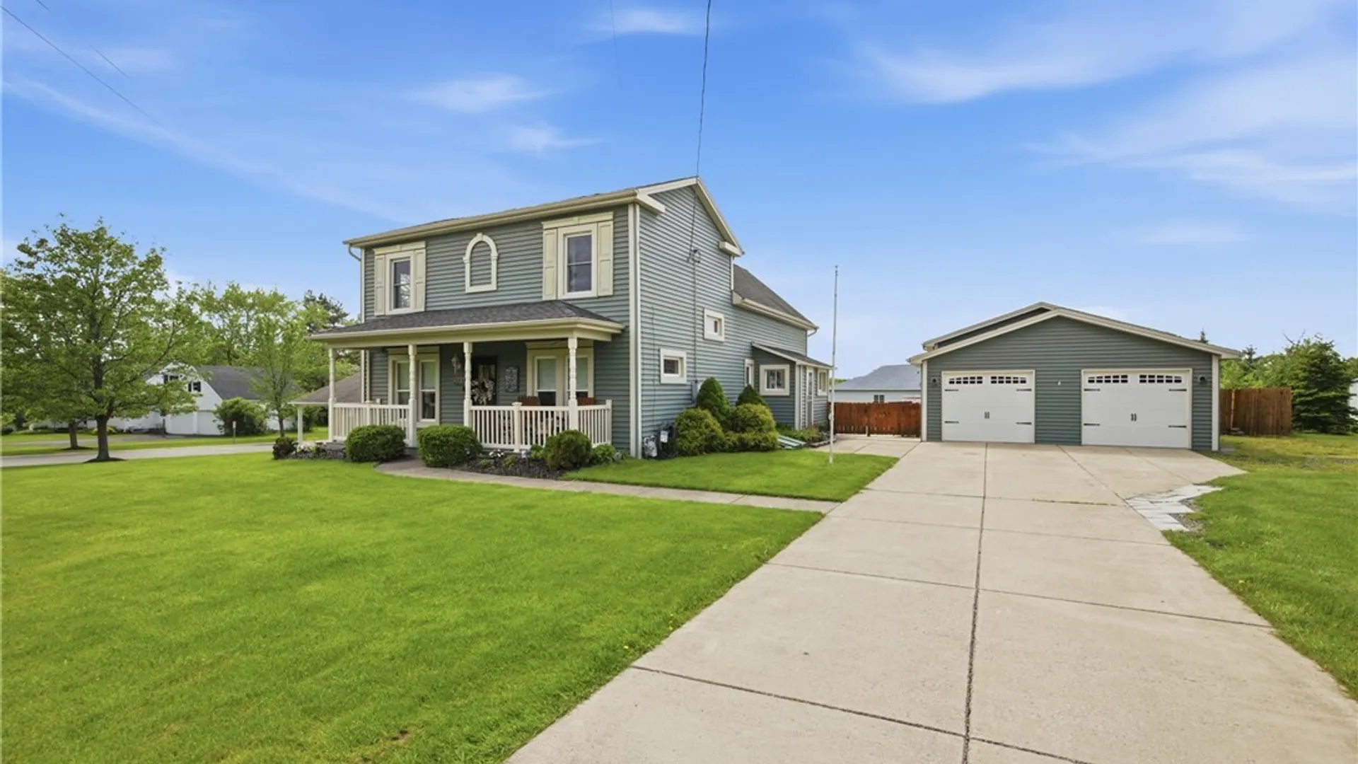 Property at 4730 Parker Road, Hamburg, NY 14075 3